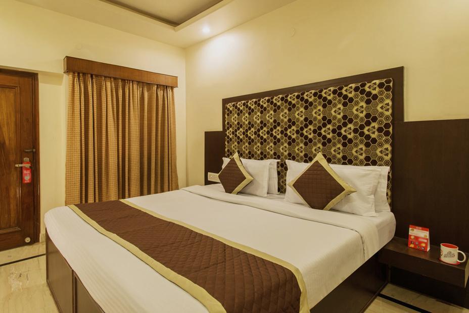 Hotel Goyal Джайпур Екстериор снимка